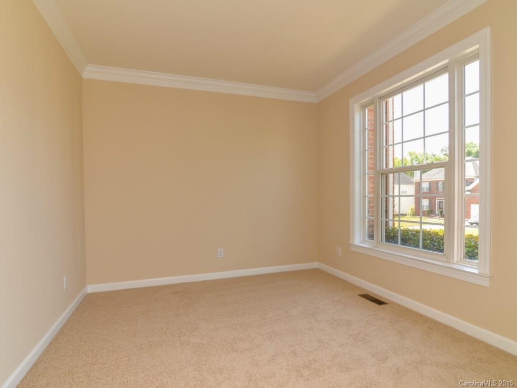 2020 Copperplate Road Charlotte, NC 28262 - Photo 11 of 24