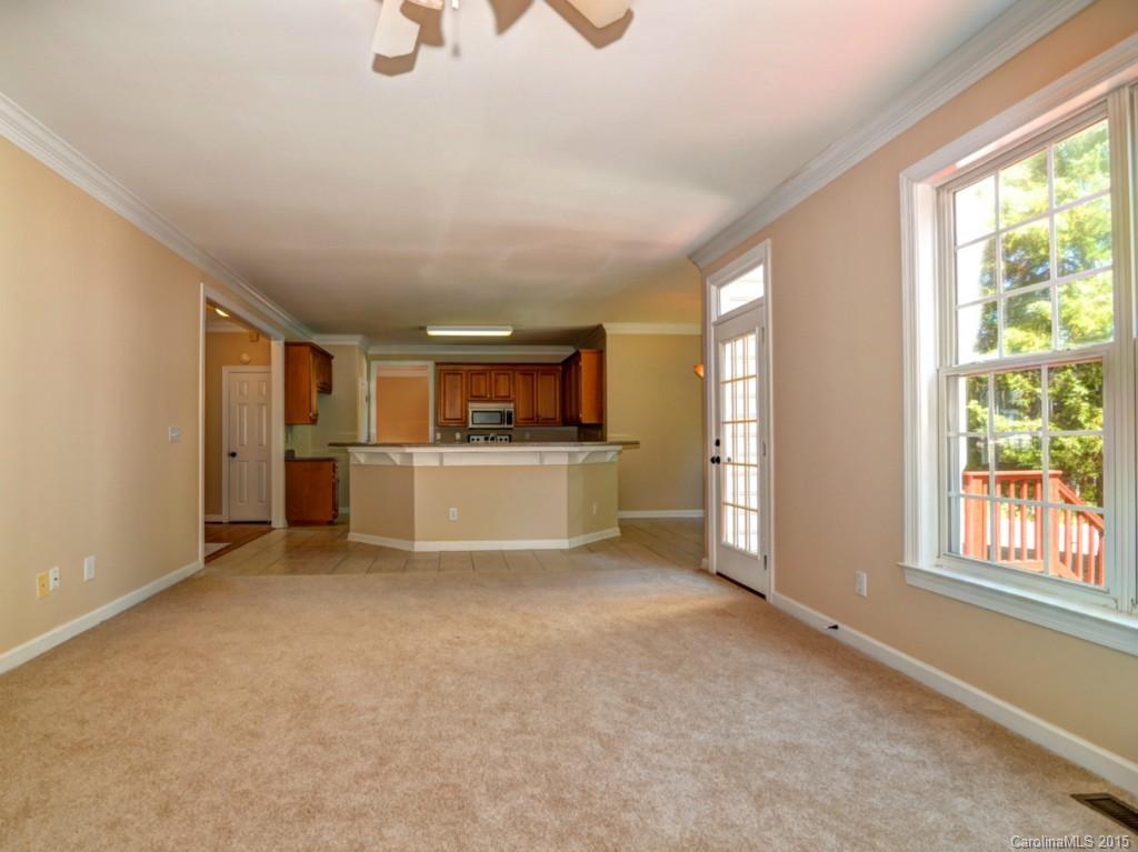 2020 Copperplate Road Charlotte, NC 28262 - Photo 4 of 24