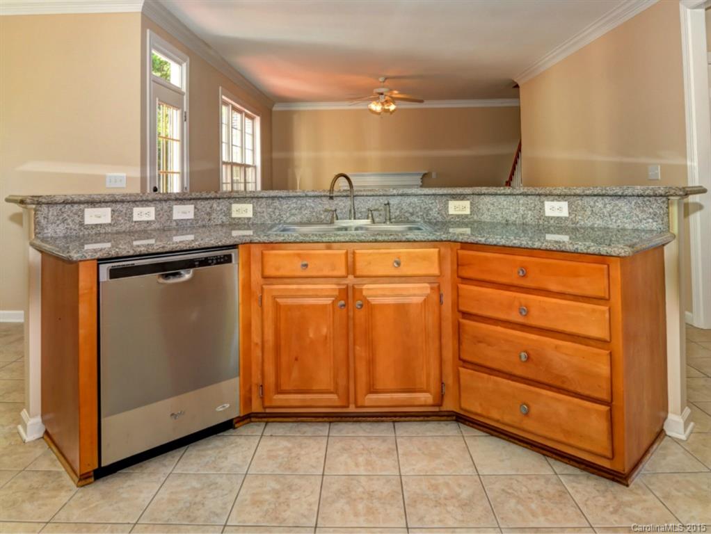 2020 Copperplate Road Charlotte, NC 28262 - Photo 6 of 24