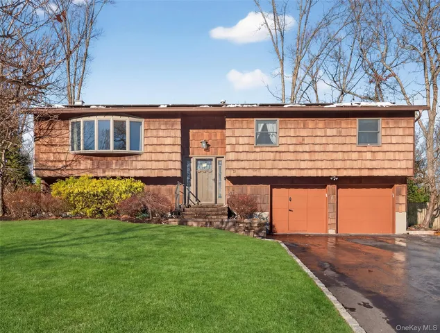 $875,000 | 11 Durham Lane, Suffern, NY 10901