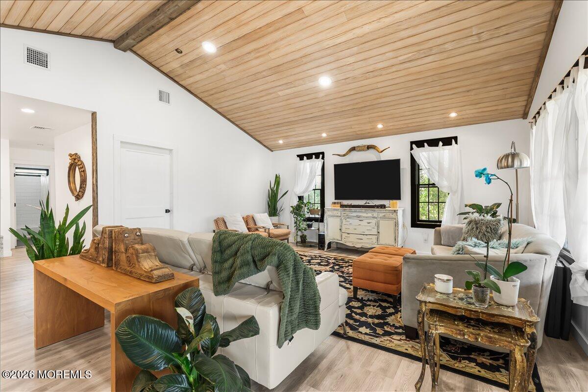 153 Stillhouse Road Millstone Township, NJ 08510 - Photo 16 of 52 16-Family Room