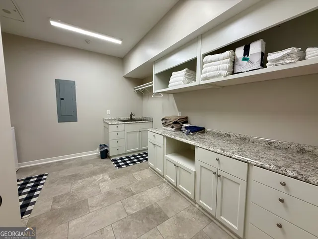 $599,000 | 712 4th Avenue, West Point, GA 31833