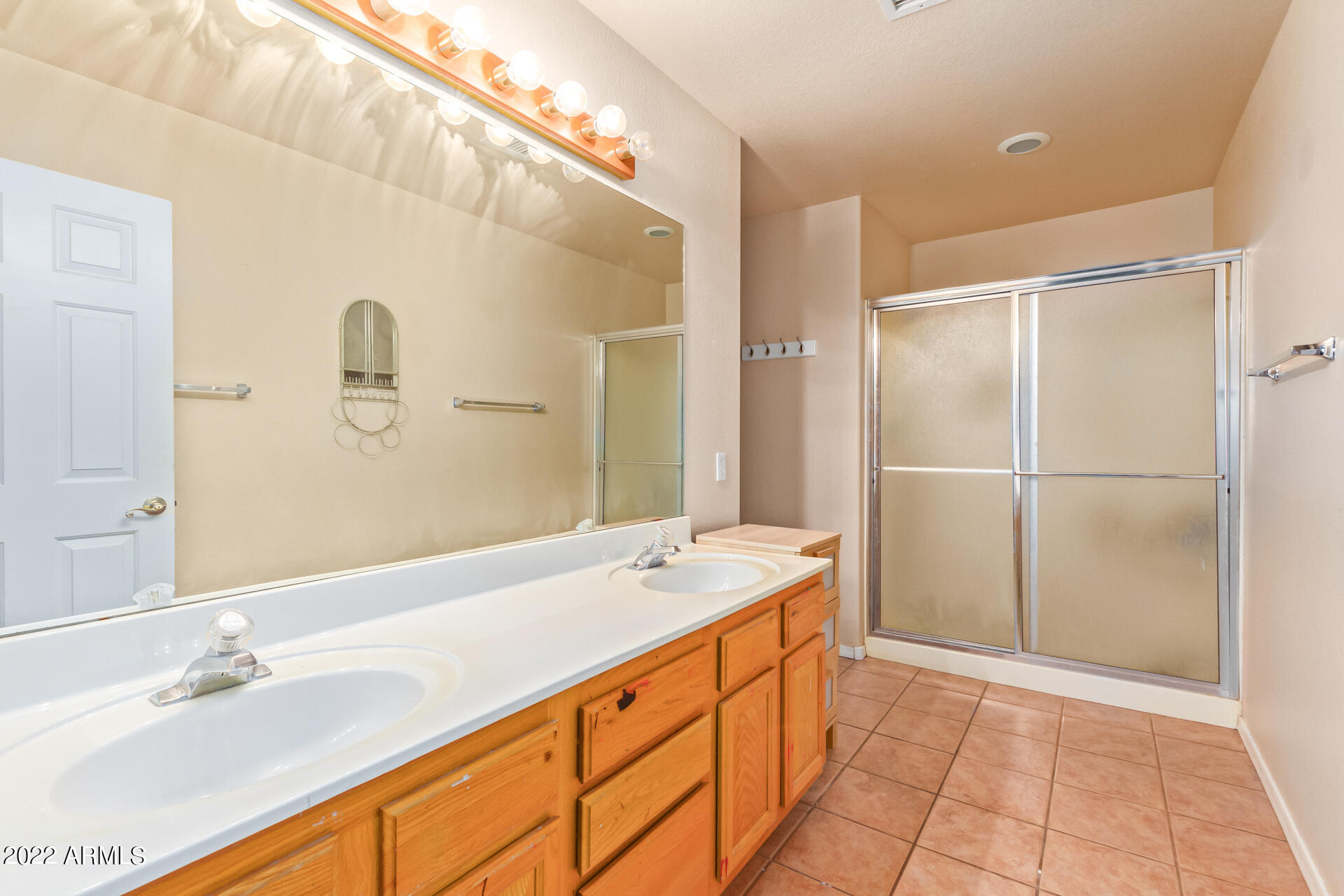 2329 North Recker Road, Unit 38 Mesa, AZ 85215 - Photo 8 of 15 0018-17-Recker