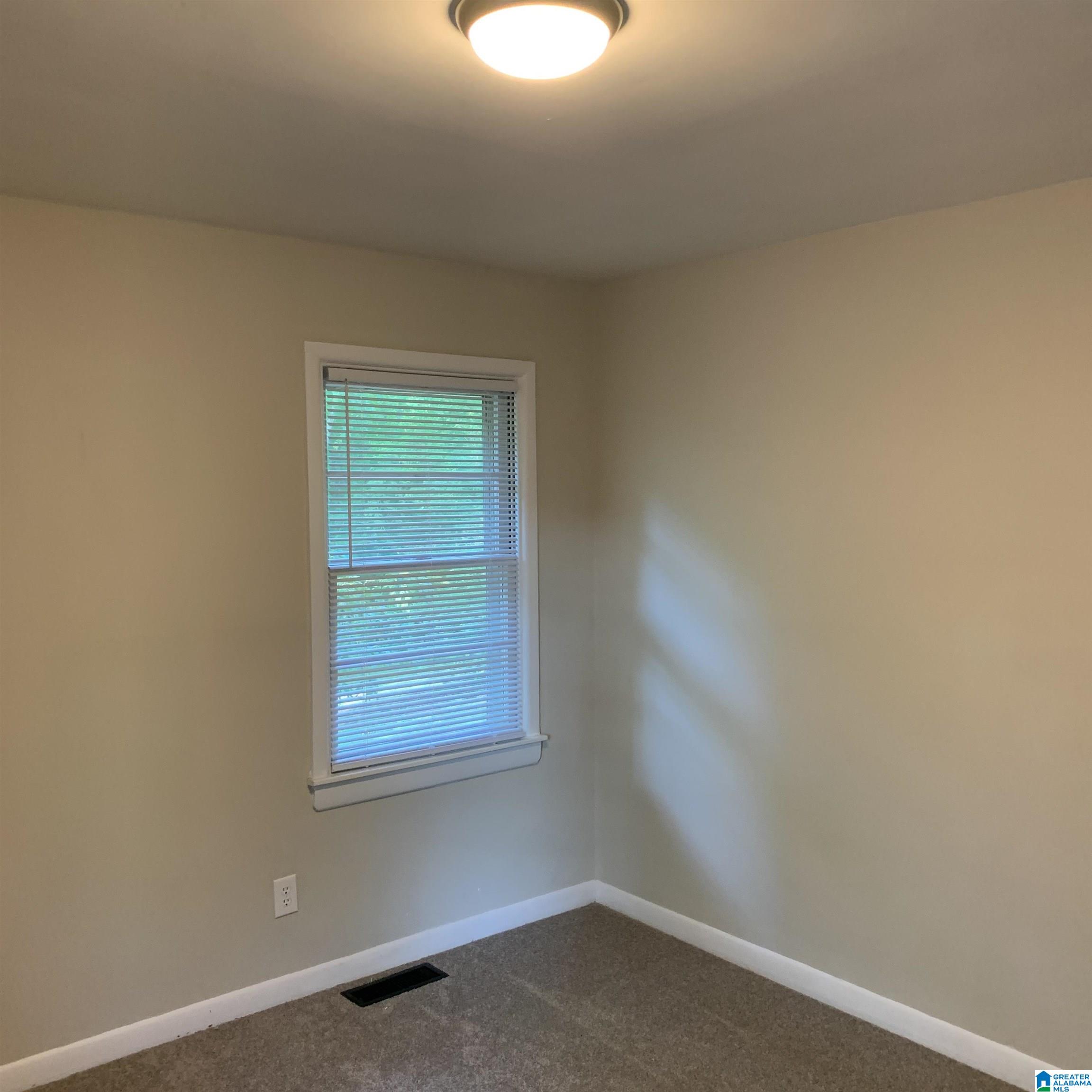 515 Portercrest Road Graysville, AL 35073 - Photo 16 of 23