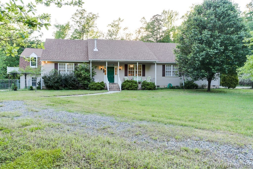 3200 East Vaidens Pond Road Lanexa, VA 23089 - Photo 4 of 50 Gallery Image 4
