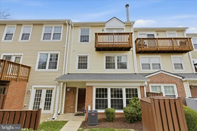 $390,000 | 4167 Churchman Way, Woodbridge, VA 22192