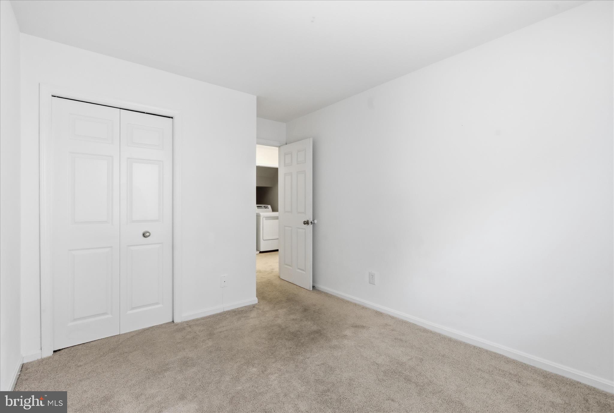 4167 Churchman Way Woodbridge, VA 22192 - Photo 21 of 36 a view of an empty room