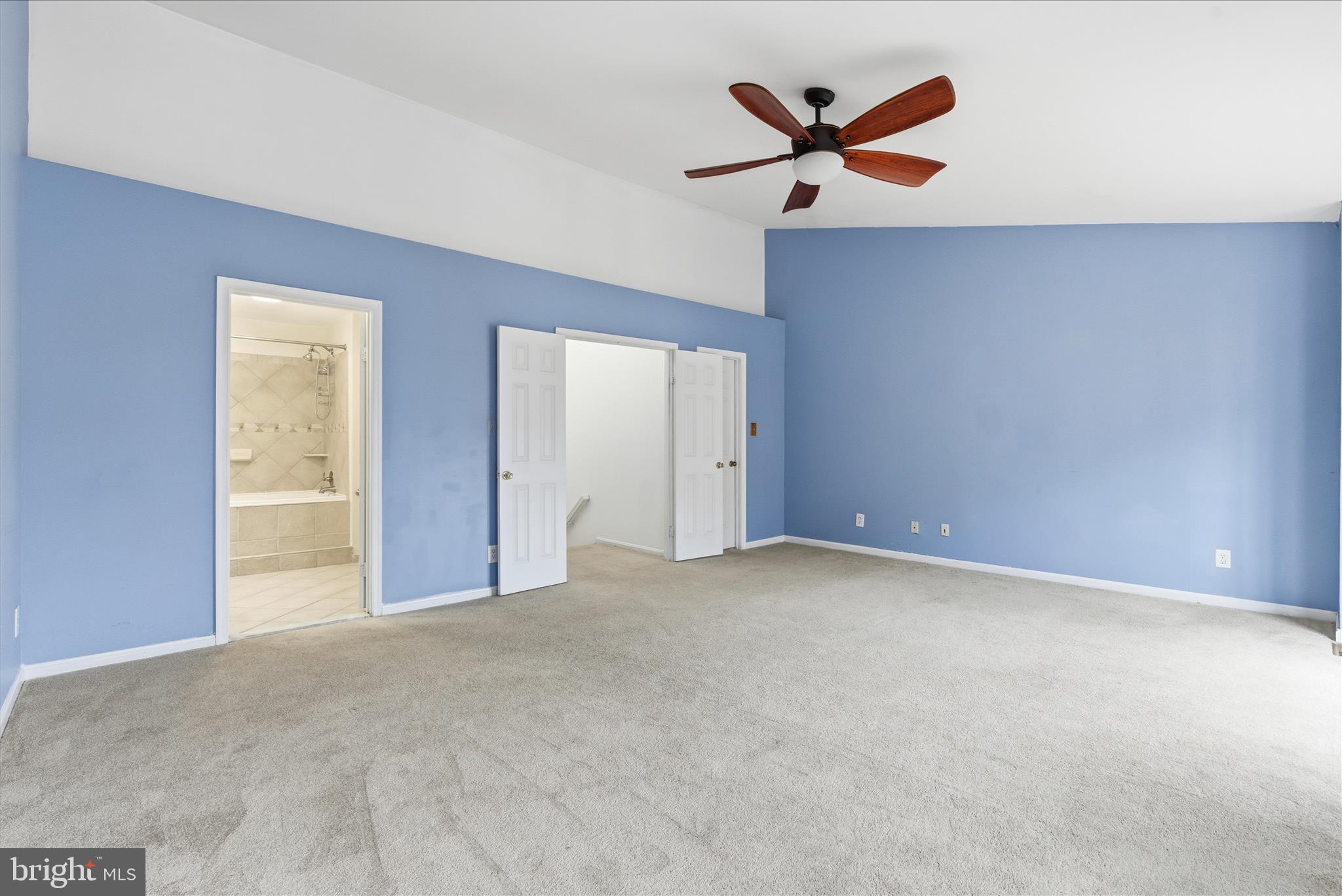 4167 Churchman Way Woodbridge, VA 22192 - Photo 29 of 36 a view of an empty room