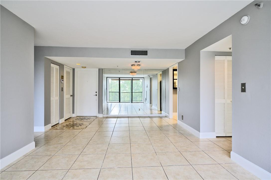 7819 Lakeside Boulevard Boca Raton, FL 33434 - Photo 13 of 33 Photo 13