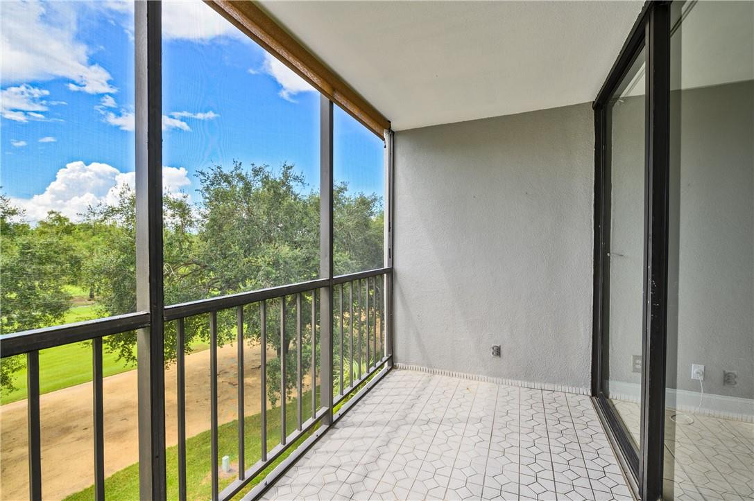 7819 Lakeside Boulevard Boca Raton, FL 33434 - Photo 25 of 33 Photo 25