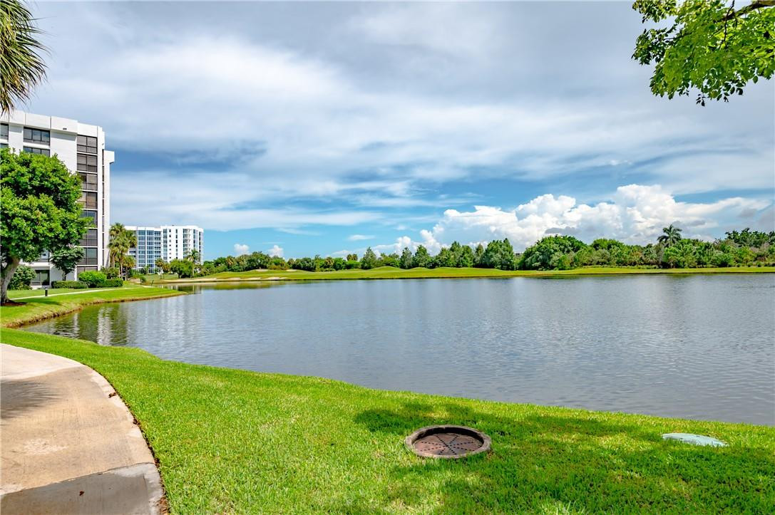 7819 Lakeside Boulevard Boca Raton, FL 33434 - Photo 26 of 33 Photo 26