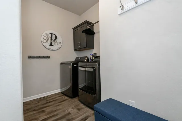 $714,900 | 3513 Olde Howell Road, Waukesha, WI 53188