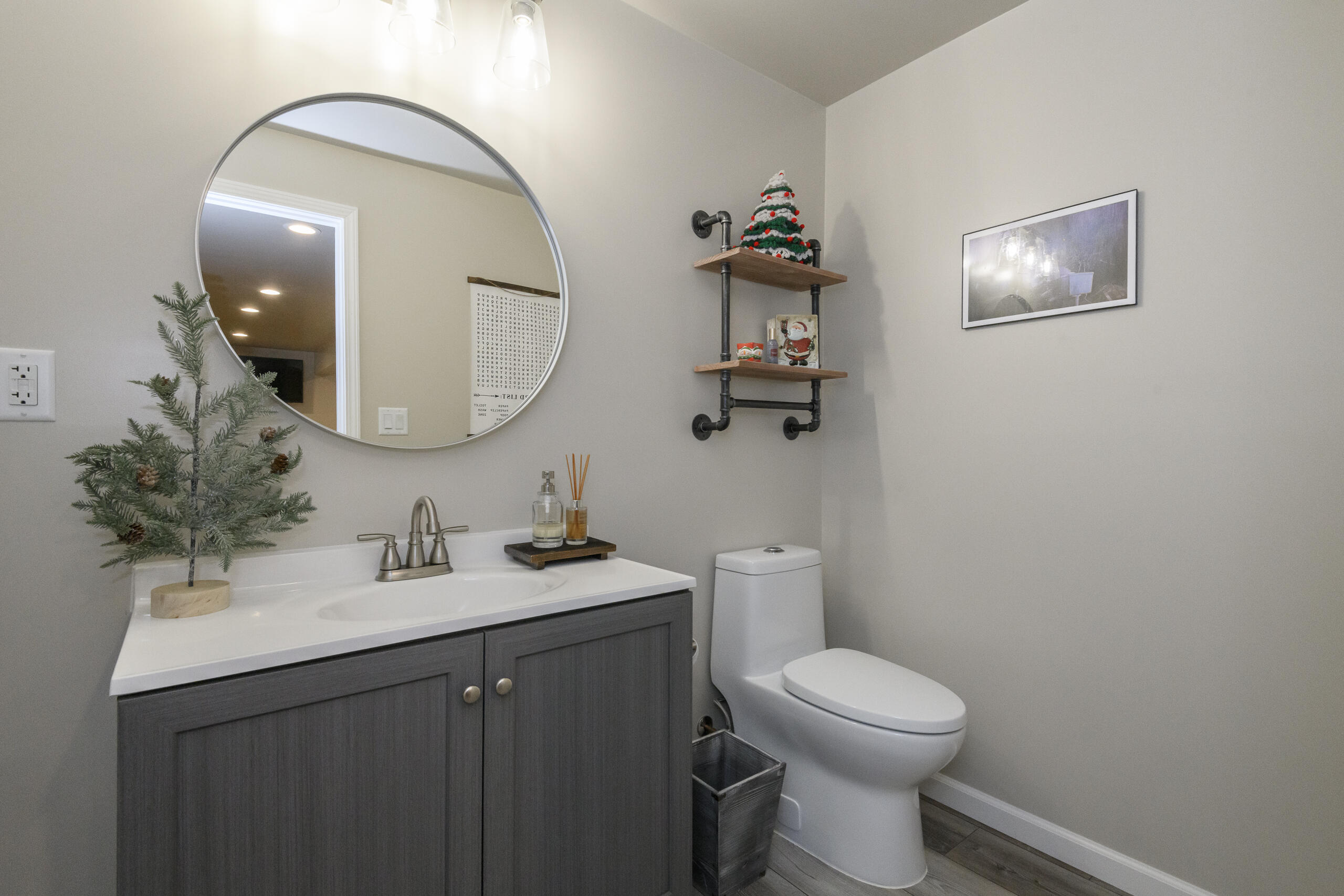 3513 Olde Howell Road Waukesha, WI 53188 - Photo 37 of 43 3513 Olde Howell-40