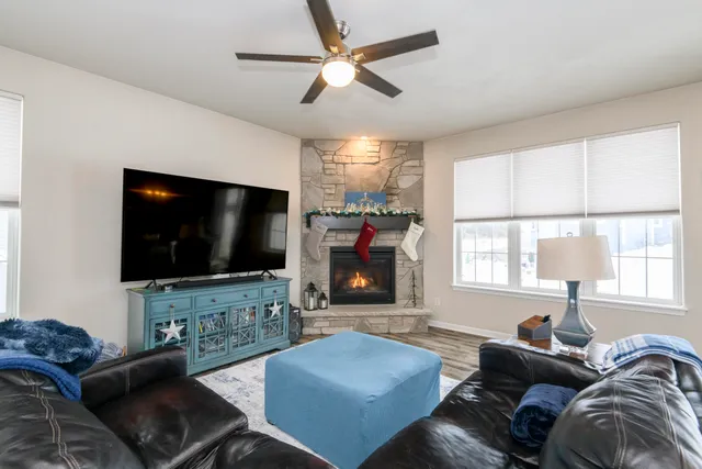 $714,900 | 3513 Olde Howell Road, Waukesha, WI 53188