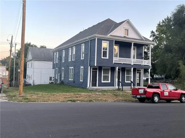$180,000 | 1621 Savannah Avenue, St. Joseph, MO 64505