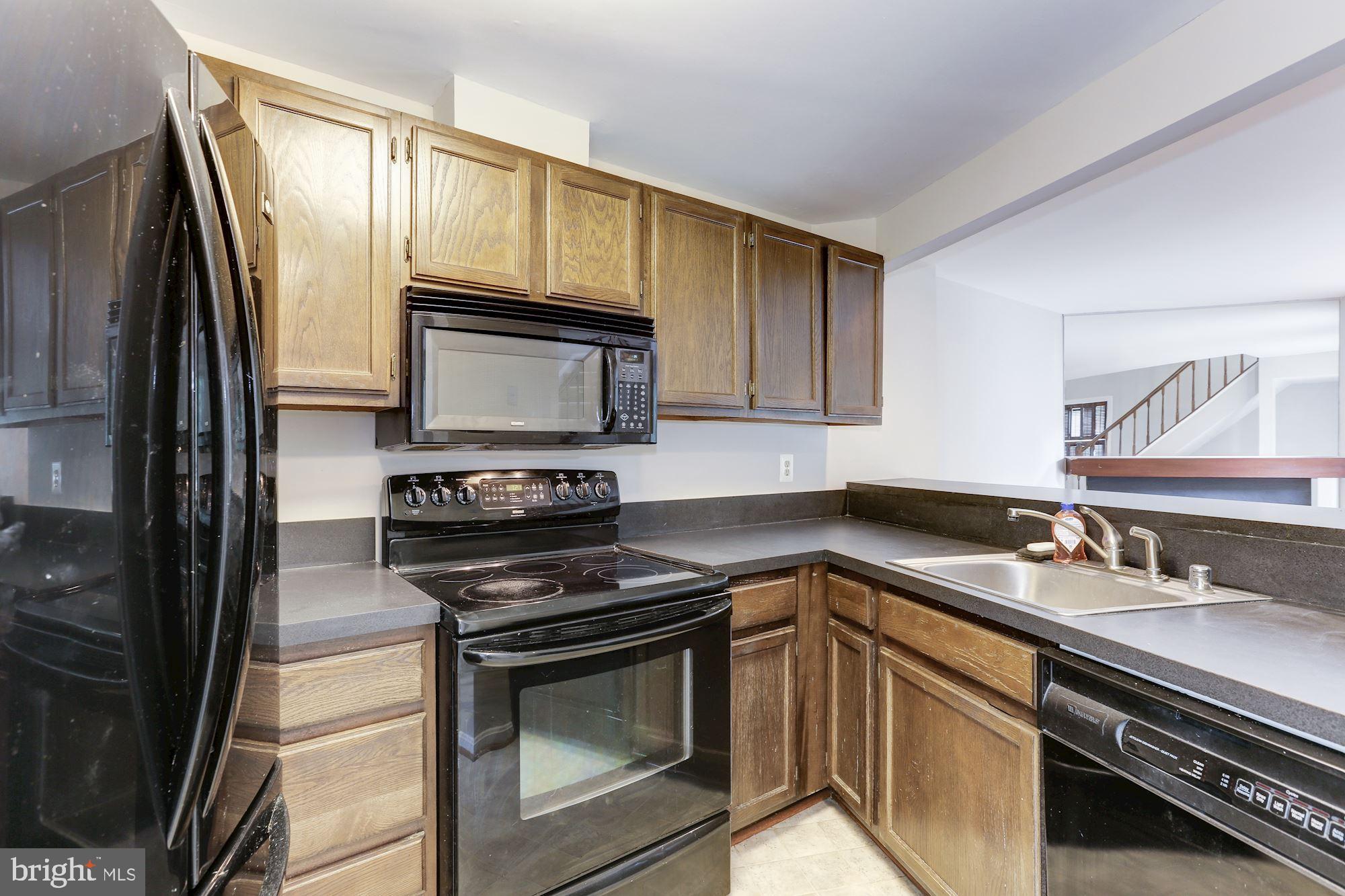 2157 Whisper Way Reston, VA 20191 - Photo 11 of 44