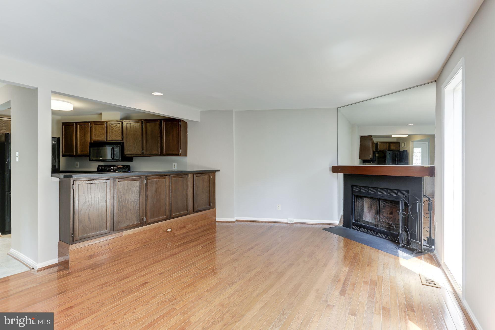 2157 Whisper Way Reston, VA 20191 - Photo 18 of 44