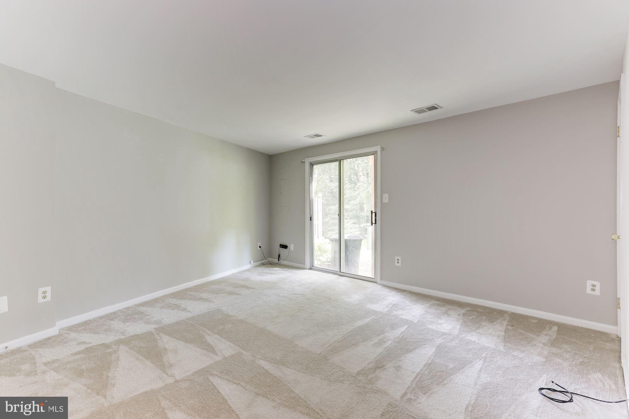 2157 Whisper Way Reston, VA 20191 - Photo 33 of 44