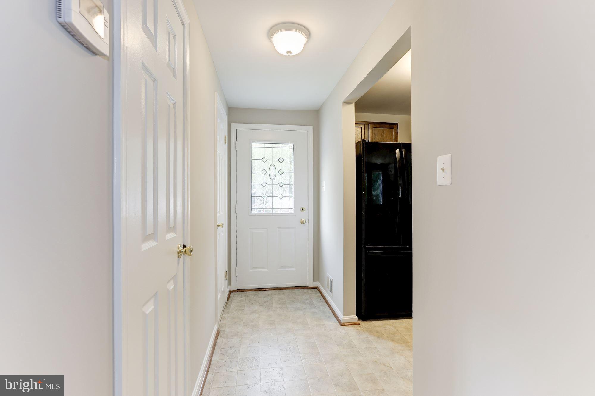 2157 Whisper Way Reston, VA 20191 - Photo 9 of 44