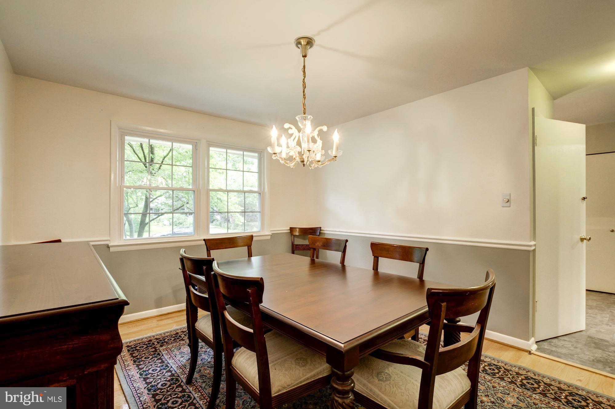 8 Crest Park Court Silver Spring, MD 20903 - Photo 12 of 36 Gallery Image 12