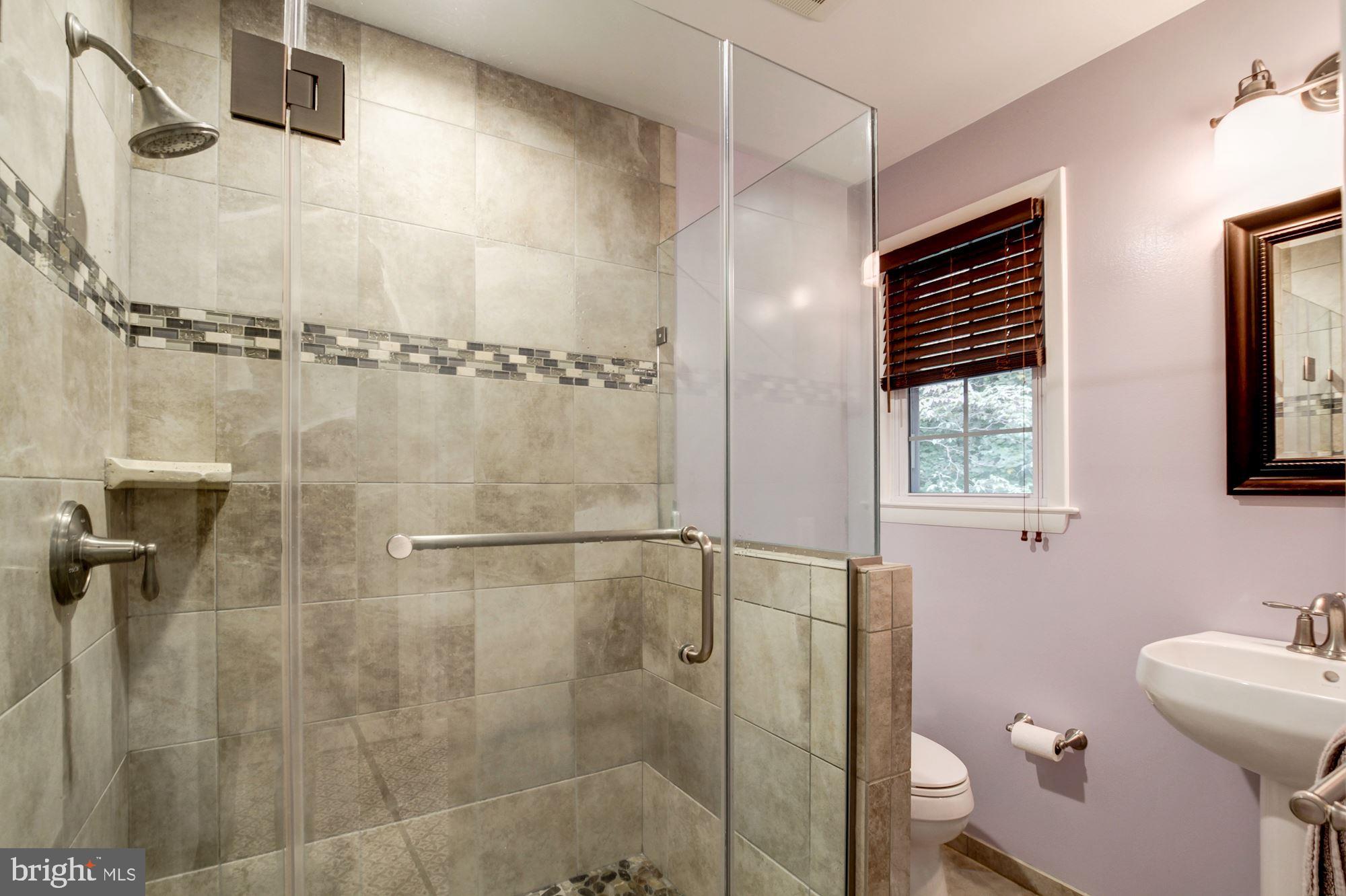 8 Crest Park Court Silver Spring, MD 20903 - Photo 30 of 36 Gallery Image 30