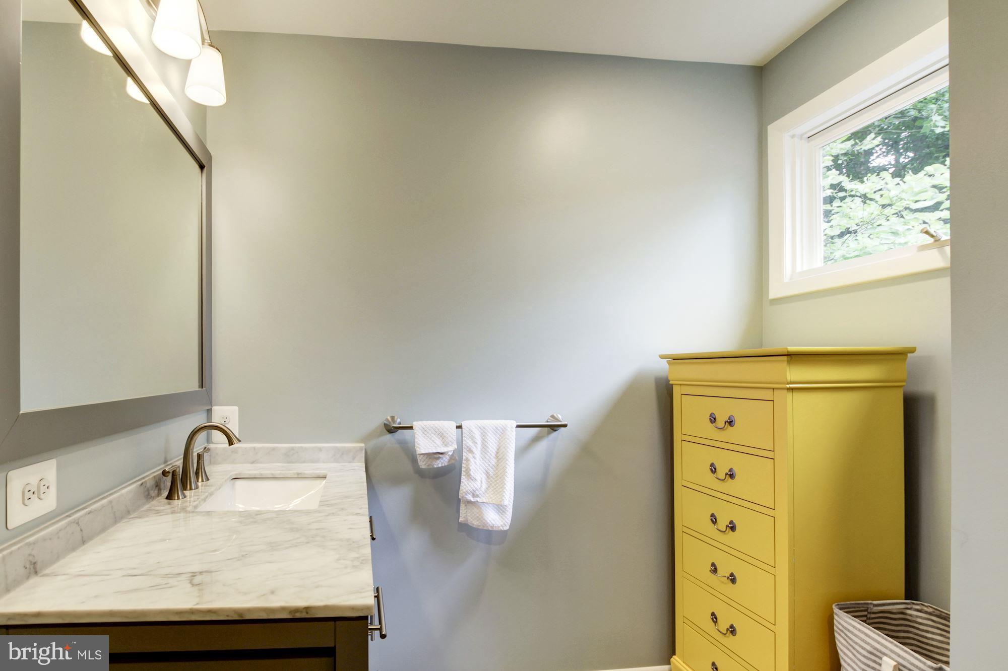 8 Crest Park Court Silver Spring, MD 20903 - Photo 32 of 36 Gallery Image 32