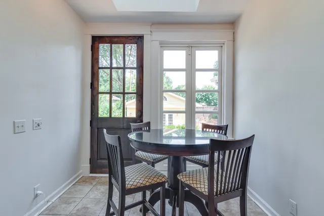 $479,000 | 1680 Carruthers Place, Memphis, TN 38112