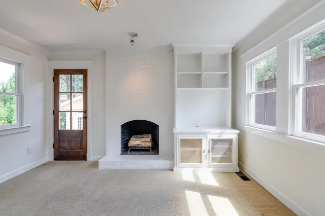 $479,000 | 1680 Carruthers Place, Memphis, TN 38112