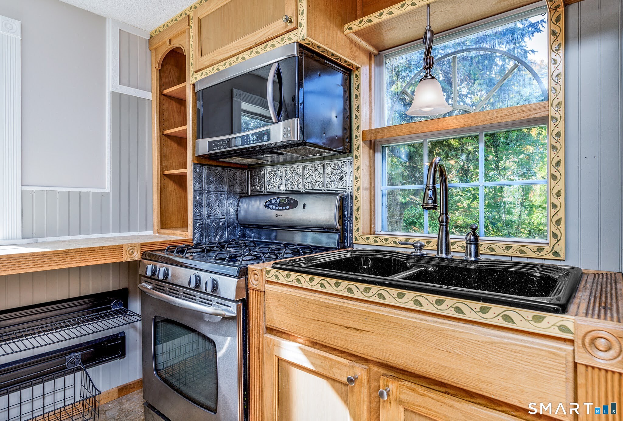 40 Furnace Street Killingly, CT 06239 - Photo 5 of 20 Gallery Image 5