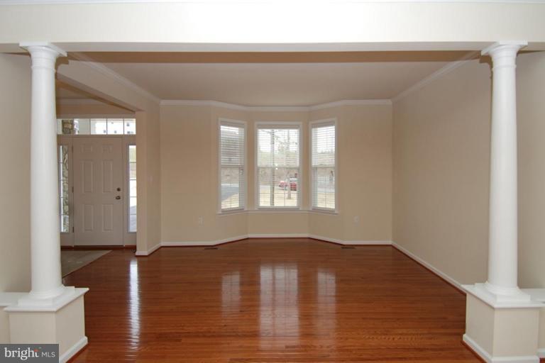 360 Paradise Valley Road Falling Waters, WV 25419 - Photo 10 of 30 Living Room #2
