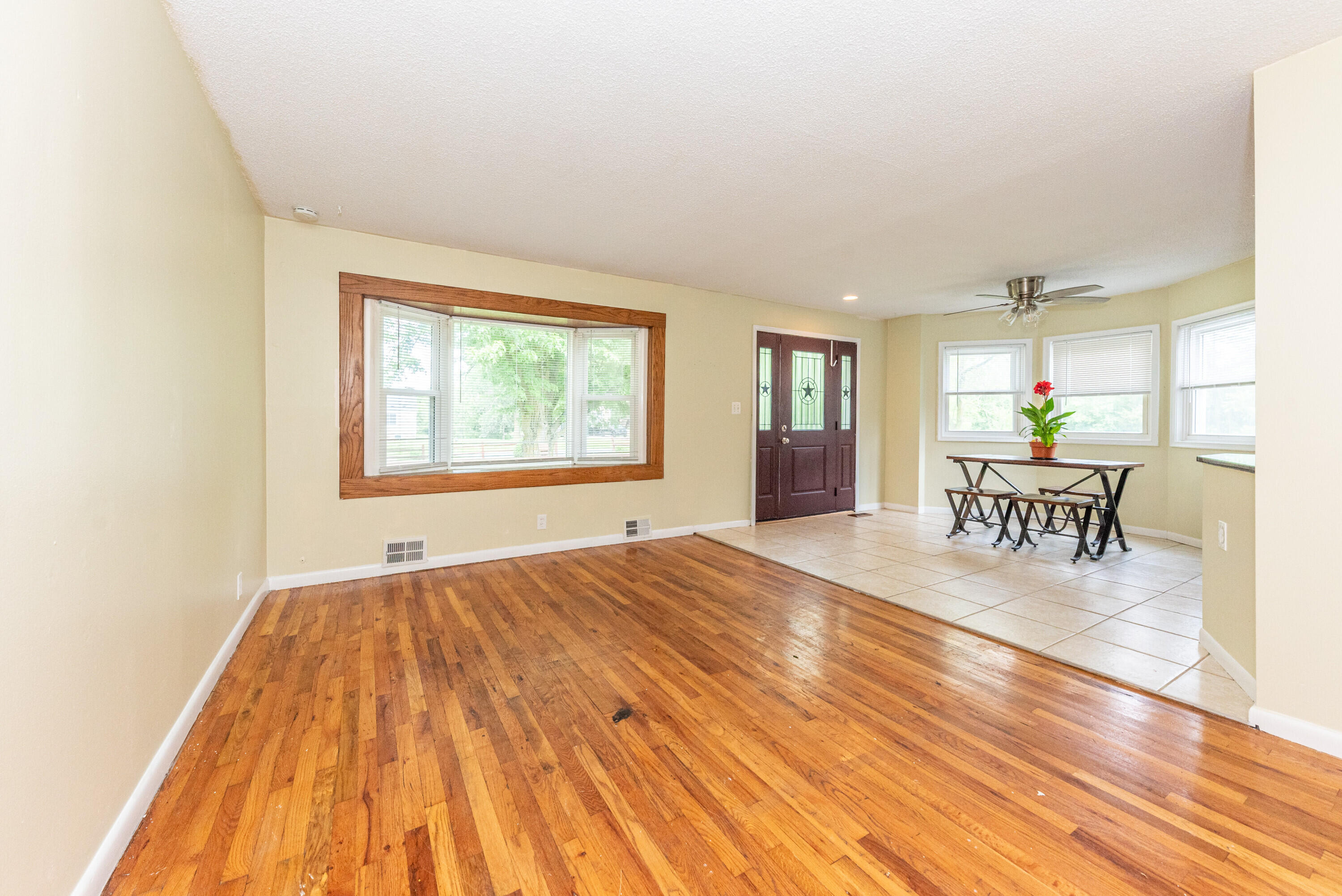 6637 Hitchingham Road Ypsilanti, MI 48197 - Photo 10 of 21 010_20