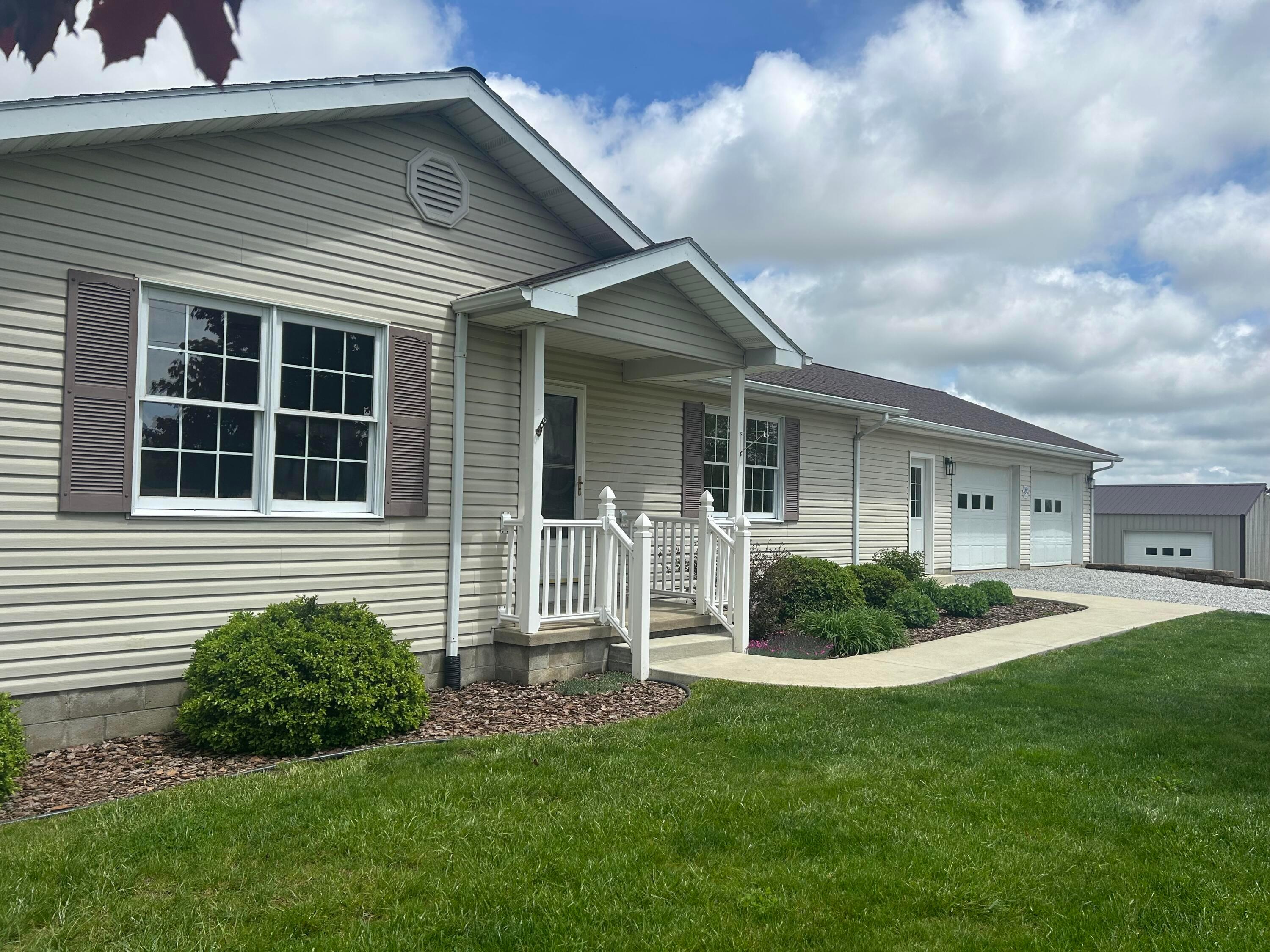 7151 County 199 Road Centerburg, OH 43011 - Photo 3 of 25 3_photo-7151-county-road-199