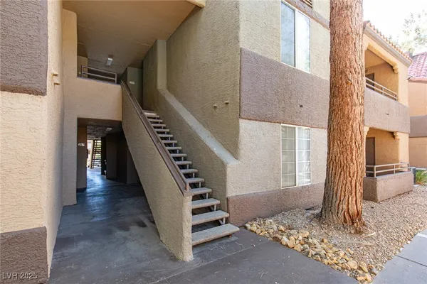 $1,500 | 2200 South Fort Apache Road, Unit 2169, Las Vegas, NV 89117