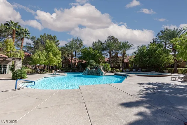 $1,600 | 2200 South Fort Apache Road, Unit 2169, Las Vegas, NV 89117
