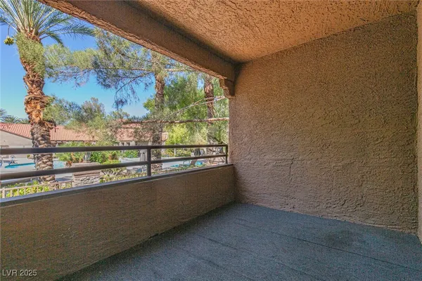 $1,500 | 2200 South Fort Apache Road, Unit 2169, Las Vegas, NV 89117