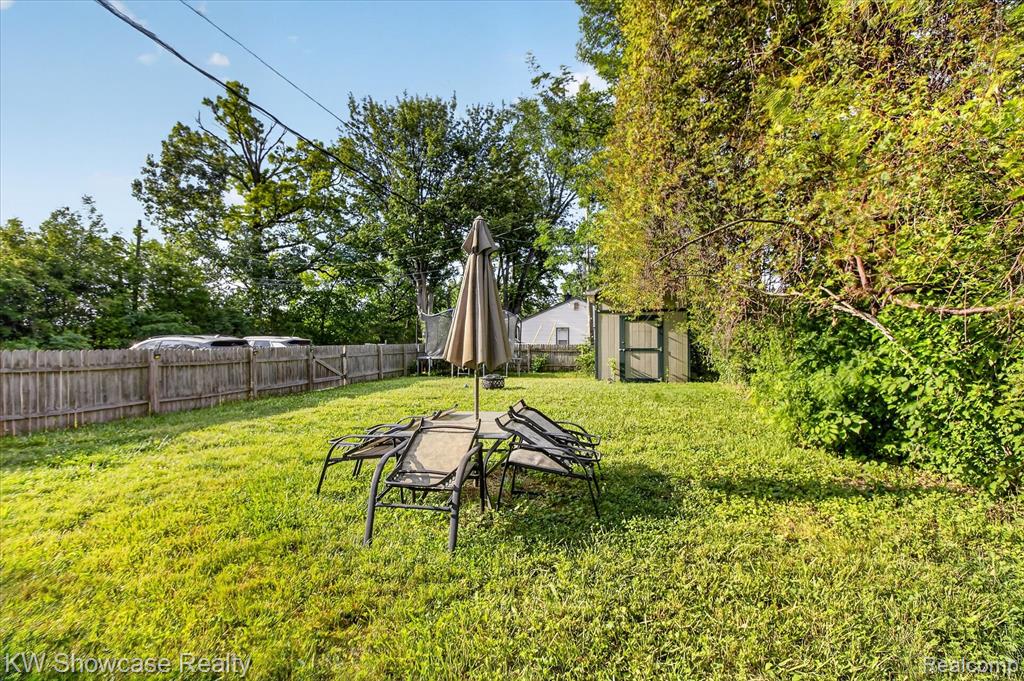 23637 Superior Road Taylor, MI 48180 - Photo 30 of 33