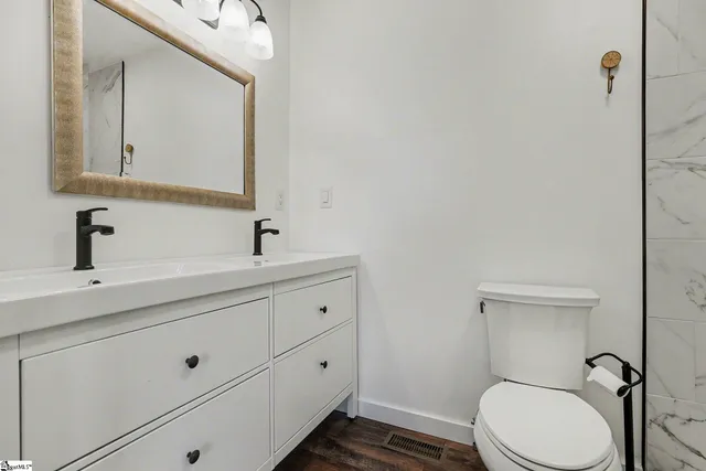 $277,900 | 25 East 5th Street, Greenville, SC 29611