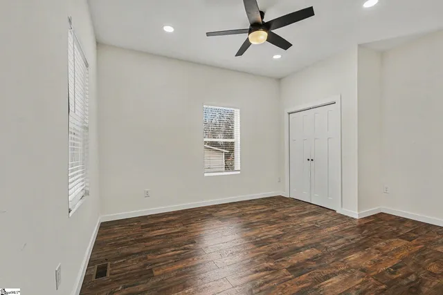 $277,900 | 25 East 5th Street, Greenville, SC 29611