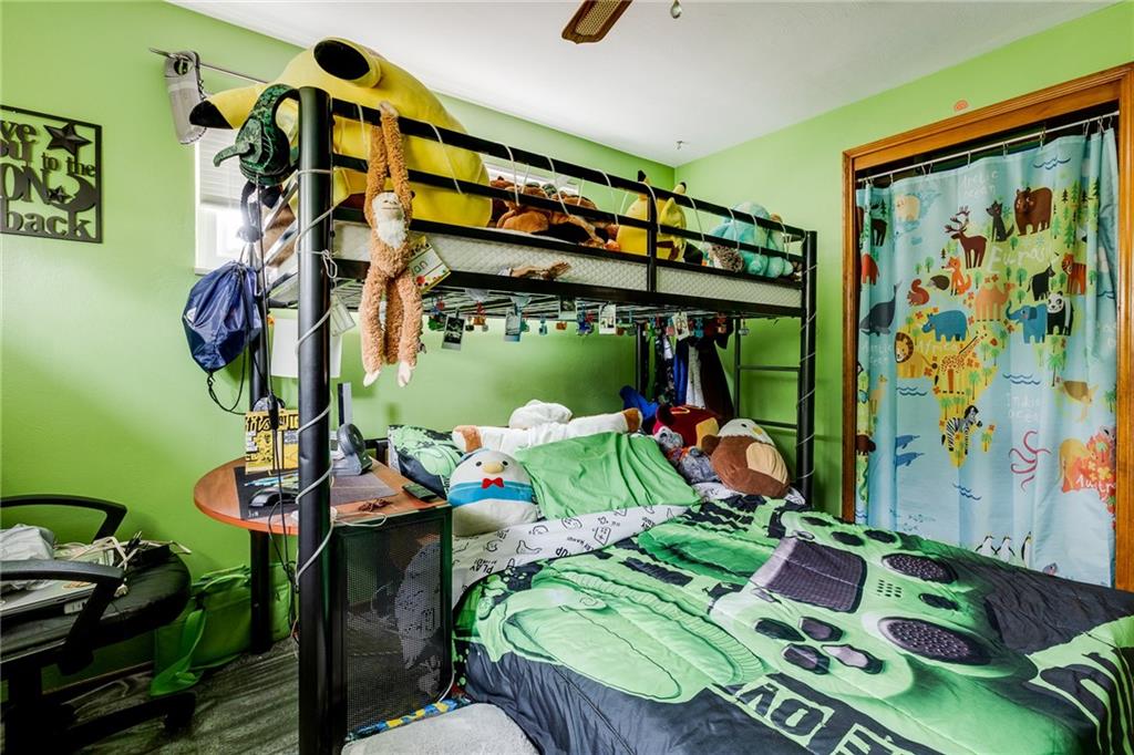 1220 Edith Drive Irwin, PA 15642 - Photo 16 of 35