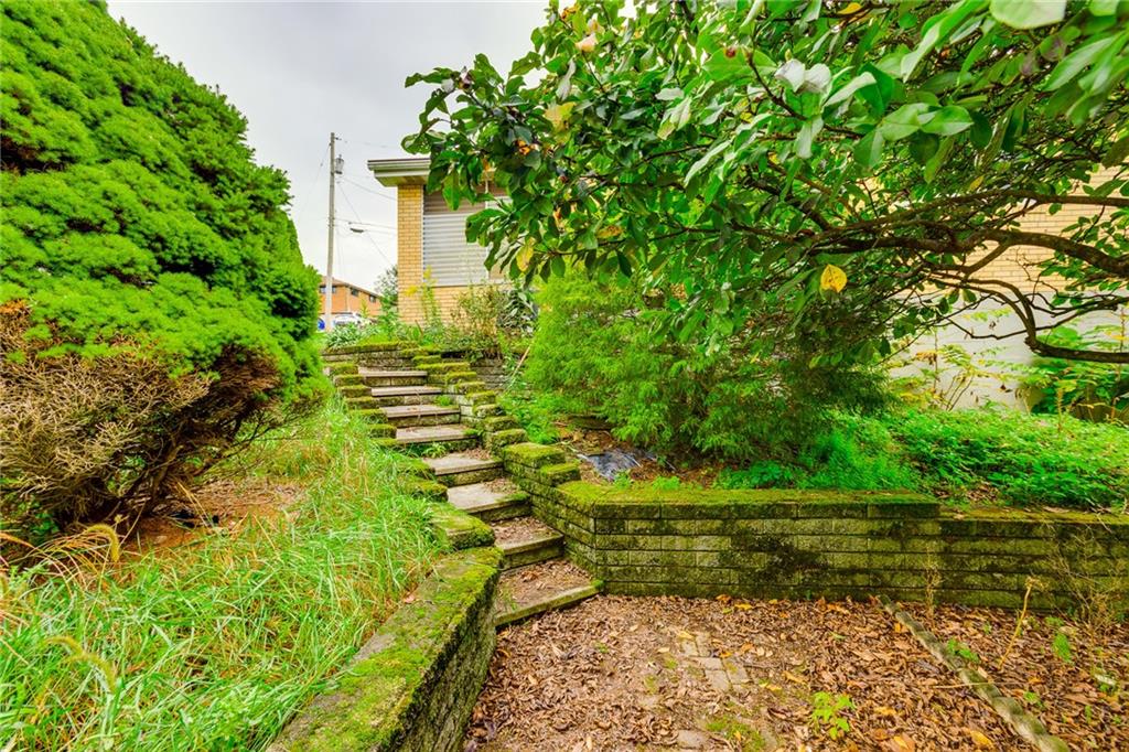 1220 Edith Drive Irwin, PA 15642 - Photo 34 of 35