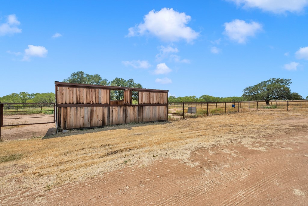 605 Old Pontotoc Road Mason, TX 76856 - Photo 5 of 11