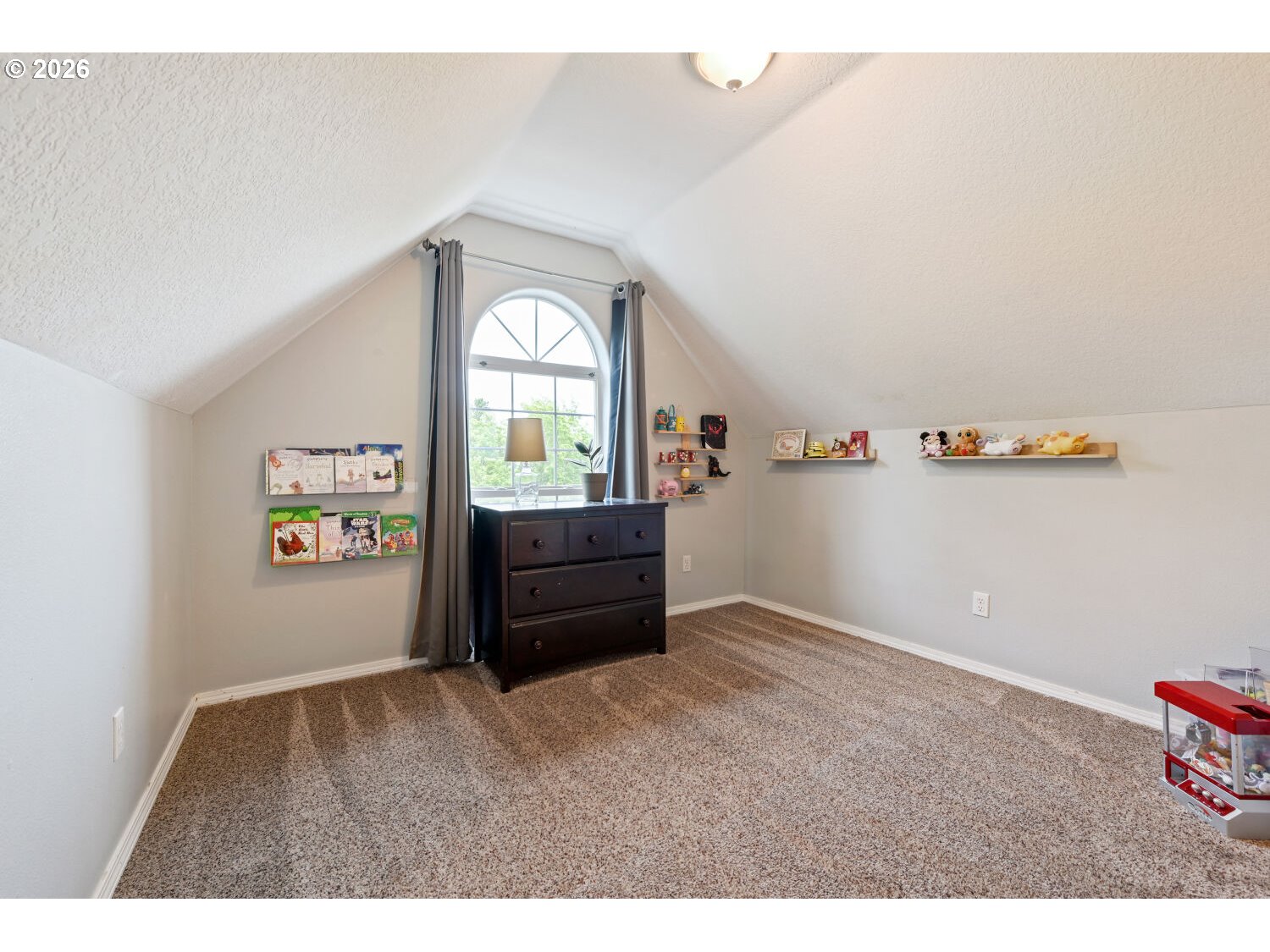 7502 Southwest Applegate Drive Beaverton, OR 97007 - Photo 22 of 34 Bedroom