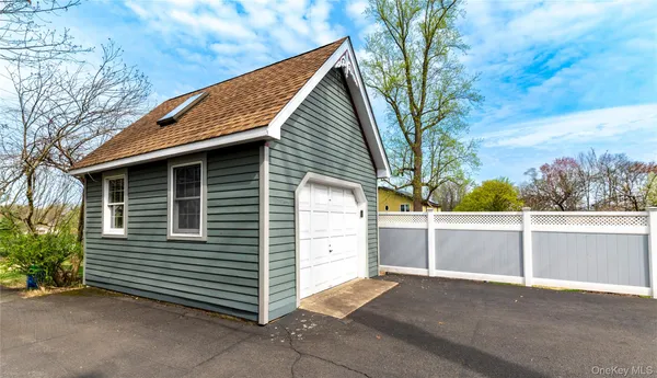 $775,000 | 536 Kings Highway, Valley Cottage, NY 10989