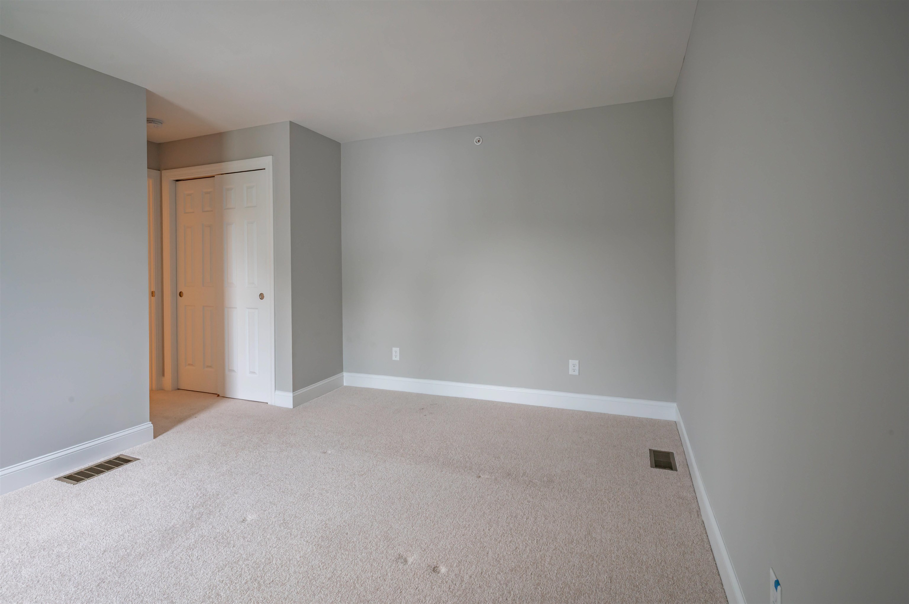 22 A Angel Point Circle Goffstown, NH 03045 - Photo 19 of 29