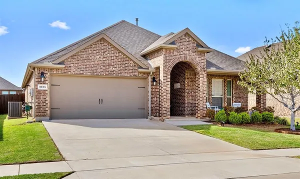 $329,000 | 3105 Denver Avenue, Aubrey, TX 76227