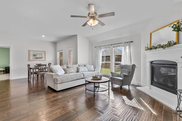 $329,000 | 3105 Denver Avenue, Aubrey, TX 76227