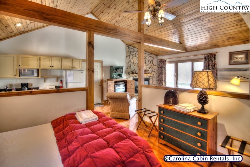 148-2 Upper Fiddlestix, Unit 510 Boone, NC 28607 - Photo 5 of 12 Gallery Image 5