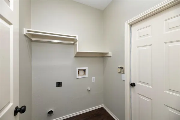 $2,750 | 2716 Rocky Creek Drive, Mansfield, TX 76063