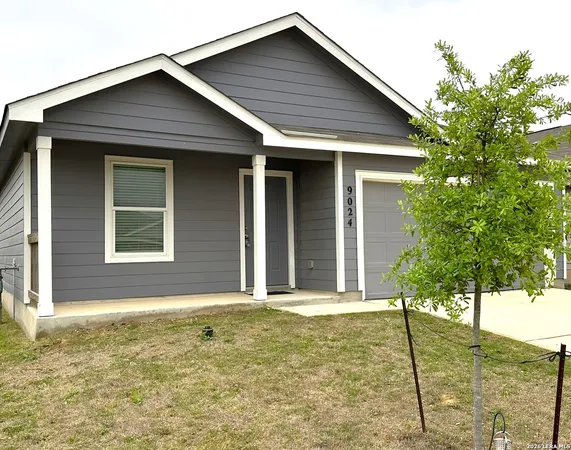 $169,500 | 9024 James Bowie, Seguin, TX 78155