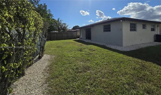 $2,800 | 18815 Southwest 113th Court, Unit 18815, Miami, FL 33157